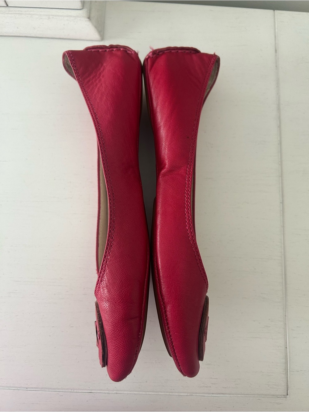 Michael Kors Red Leather MK Logo Round-Toe Ballet Flats - Picture 5 of 9